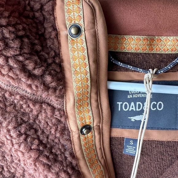 Toad & Co fleece hoodie, new with tags - Picture 6 of 8